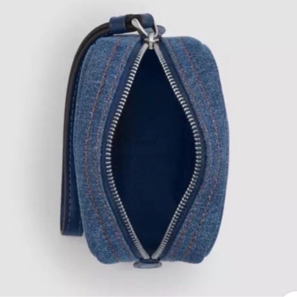 Pouch Wristlet - Picture 2 of 2
